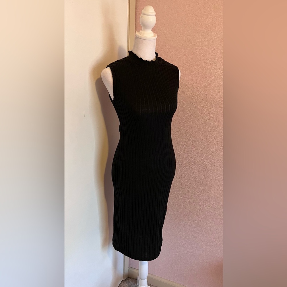 Sleeveless Ribbed Black Knit Dress with Side Slit
